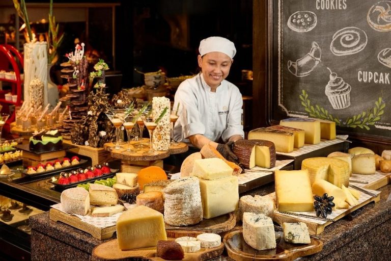 A SEASON OF ARTISTRY  AND GASTRONOMY AT HÔTEL DES ARTS SAIGON