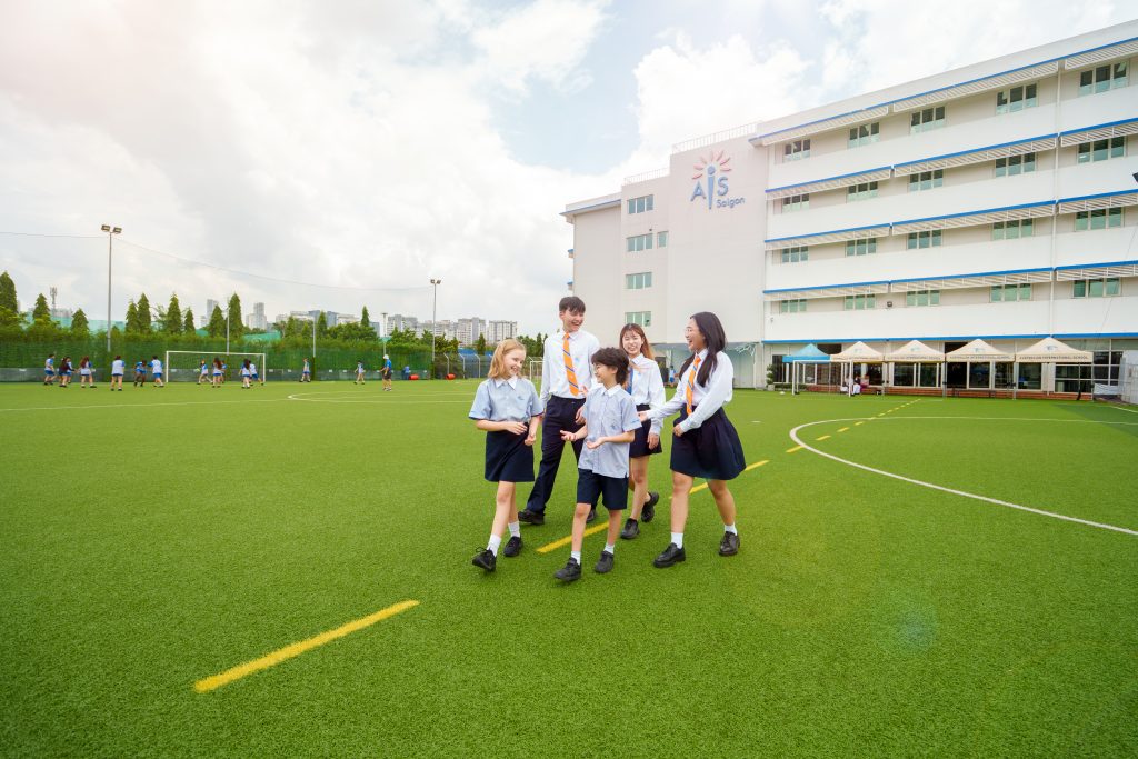 AIS Executive Principal Jon Standen: Vietnam Carries the Energy of a Transforming Younger Generation