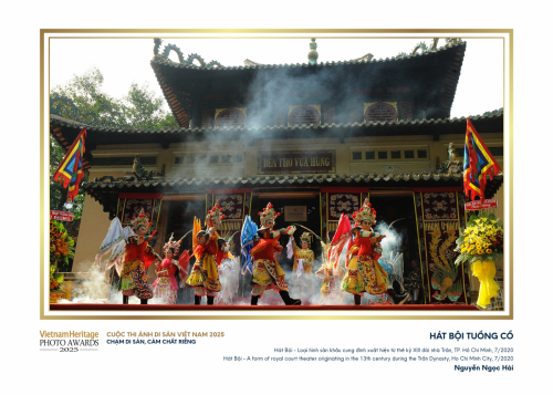 37.-Hát-bội-tuồng-cổ